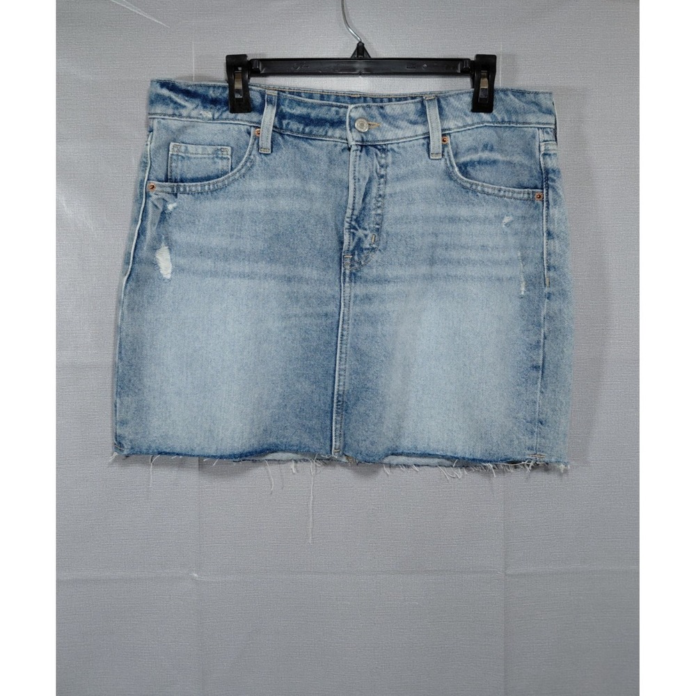 Old Navy Mid Rise Jeans Mini Skirt Sz 12 Distressed Light Wash Denim